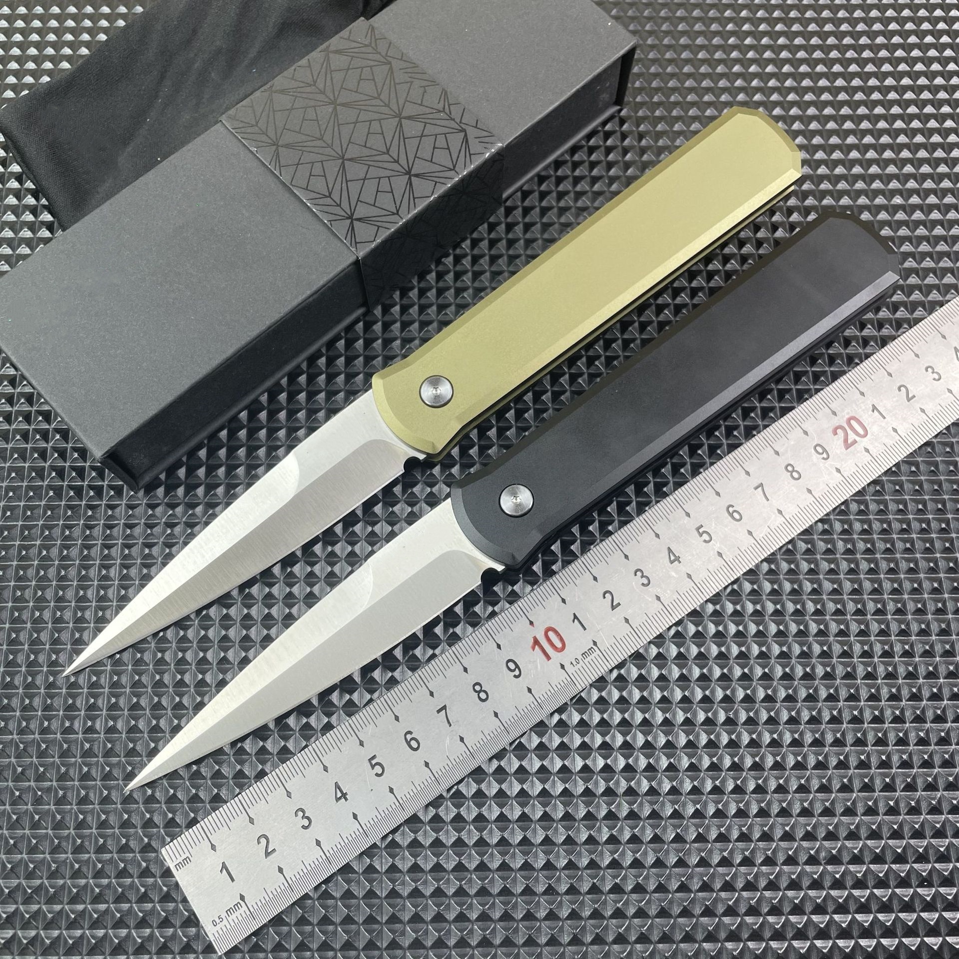 Automatic aluminum alloy double-color satin blade 154CM mother-of-pearl button folding knife